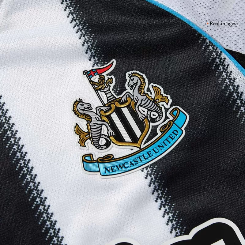 newcastle united home kit
